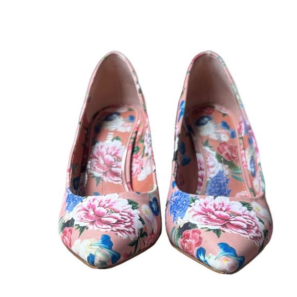 Gianni Bini Paris Splendor Floral Print Heels | Size 7.5M Pointed Toe Pumps - Picture 1 of 8